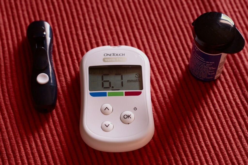 Dormire meno di 6 ore aumenta il rischio di malattie cardiache e ictus: una combinazione pericolosa 1 Sonno e Diabete Tipo 2