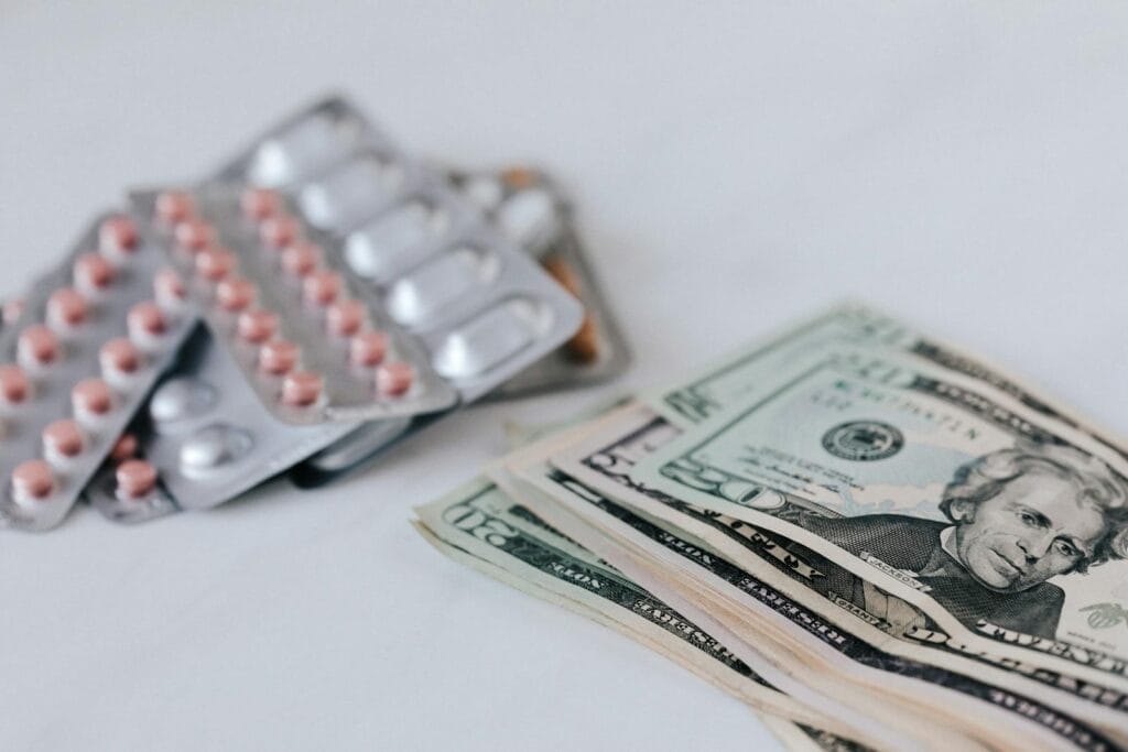 Prezzi dei farmaci dopo la scadenza dei brevetti nei paesi ad alto reddito e implicazioni per le analisi di costo-efficacia 1 Prezzo dei Farmaci